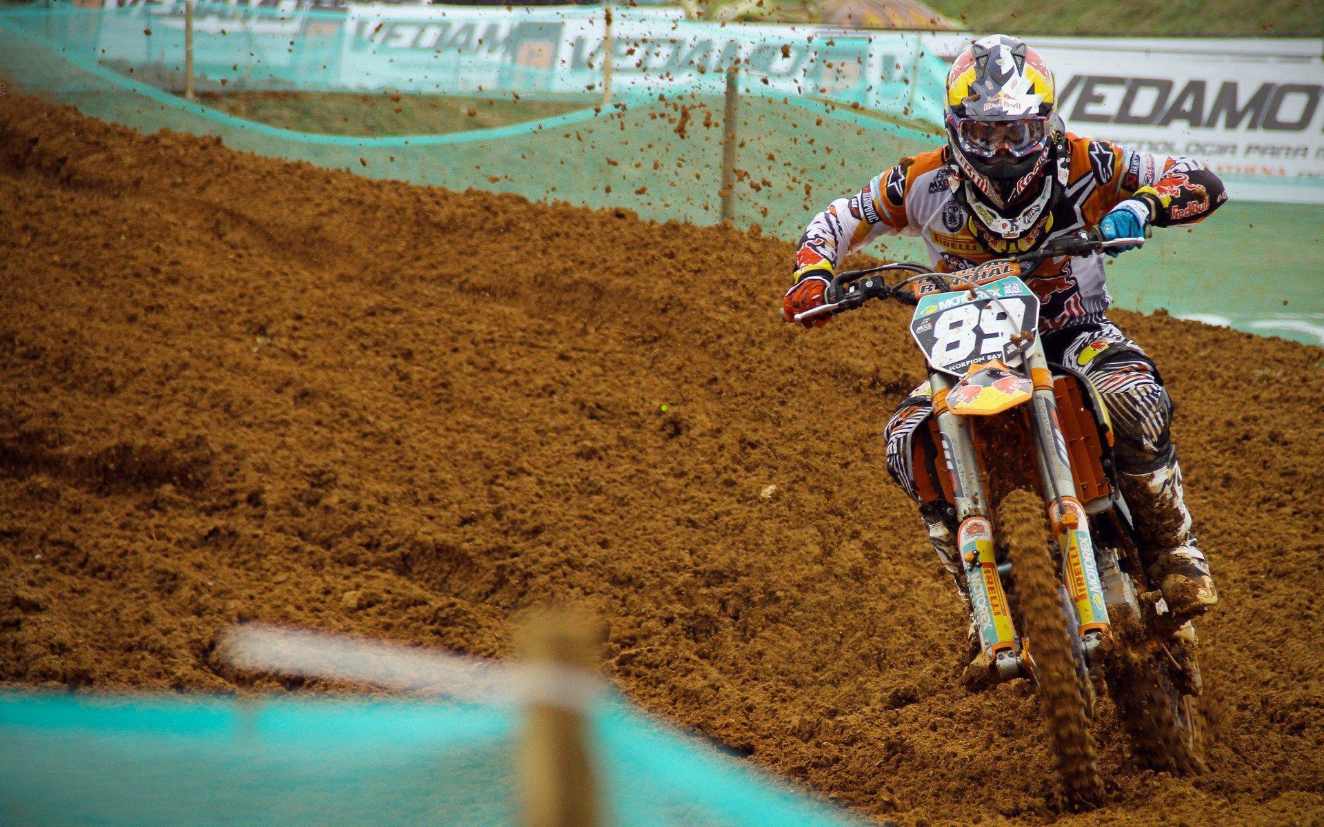 kaiyun|八村垒关键三分破冰 詹姆斯制胜上篮助湖人逆转独行侠