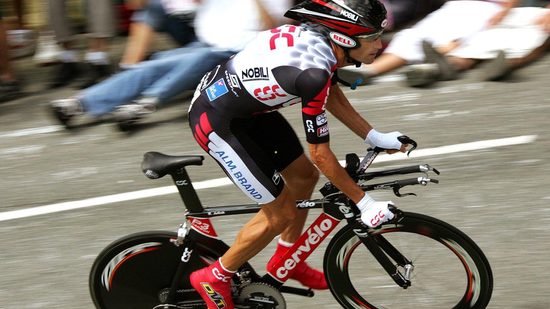 鲍曼公开表态支持主帅决定，特尔施特根若重返赛场，我将完全接纳