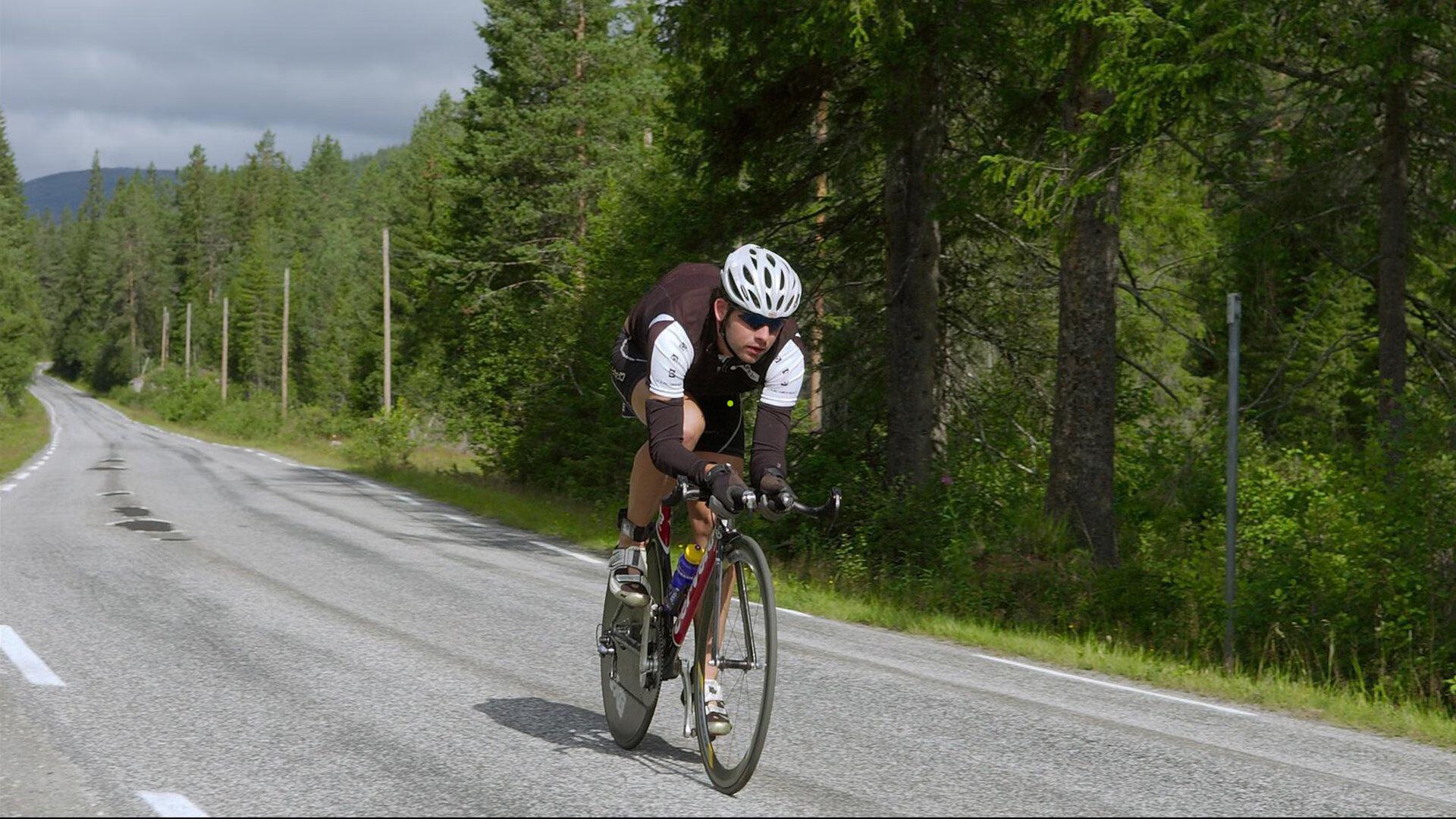 中超联赛上演进球盛宴，海牛队连轰世界波3-2力克成都蓉城，激情对决点燃绿茵场